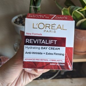 L'Oreal revitalift anti aging cream